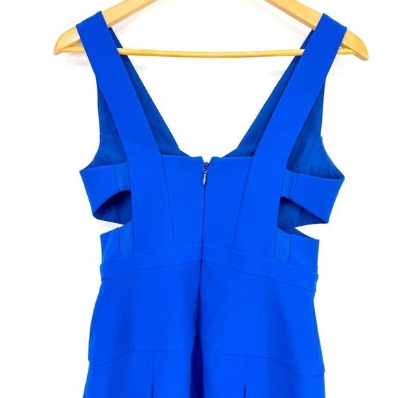 BCBGMAXAZRIA Harlie Cutout Cobalt Blue Fit and Flare V Neck Cocktail Mini Dress - Picture 12 of 16